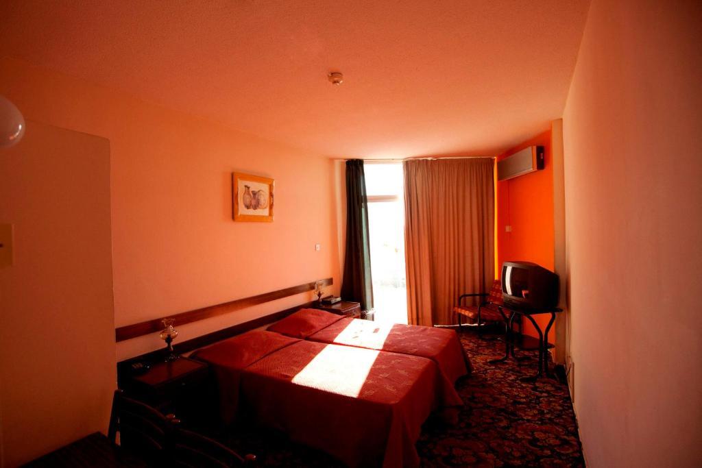 Sylva Hotel Limassol Zimmer foto